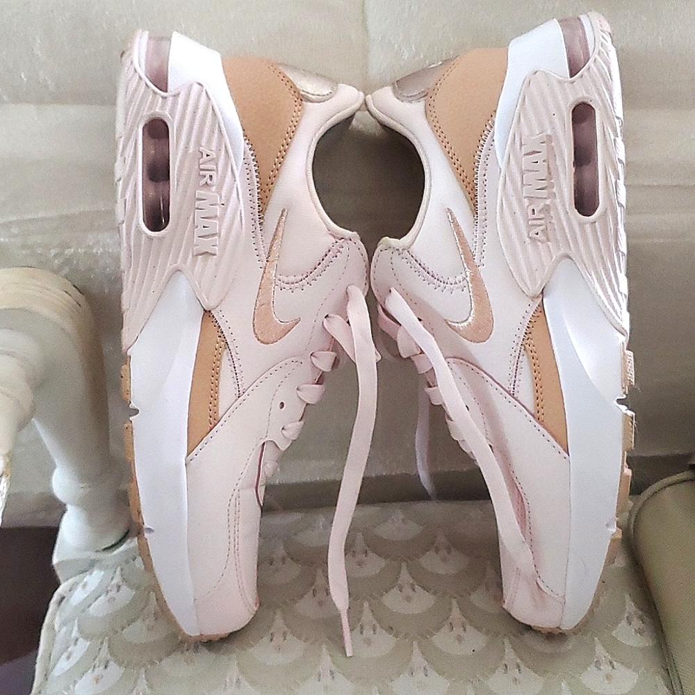Women's Nike Air Max sneakers